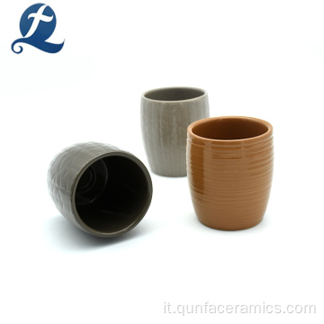 Vaso di candele in ceramica votiva per uso domestico